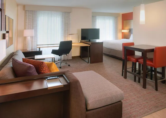 By Marriott Chicago 3* Bolingbrook
