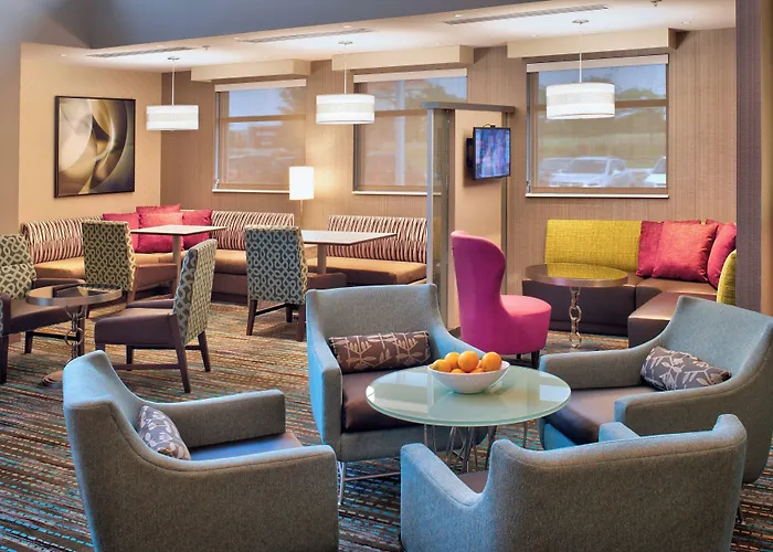 By Marriott Chicago 3* Bolingbrook