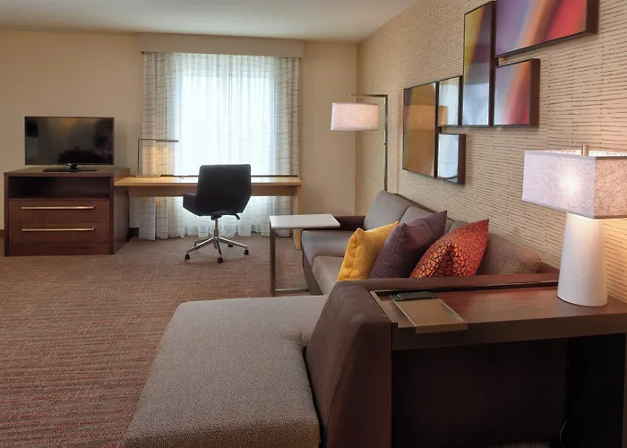 By Marriott Chicago Hotel