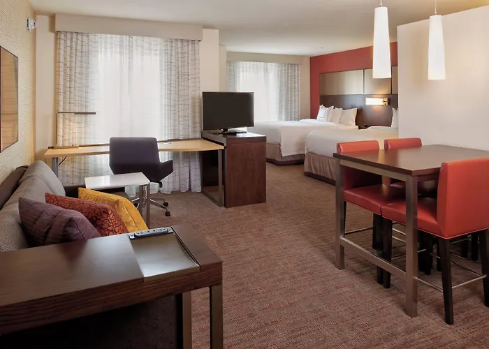 Hotel By Marriott Chicago